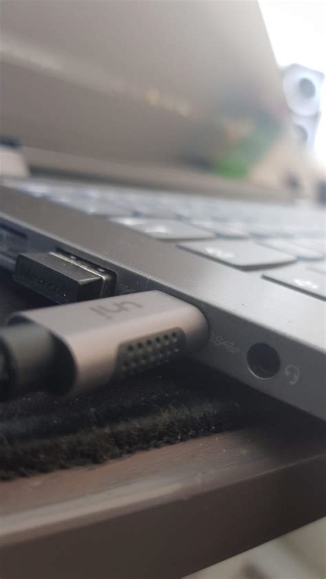 Laptop über USB-C laden und mit Bildschirm verbinden? (Technik, HDMI