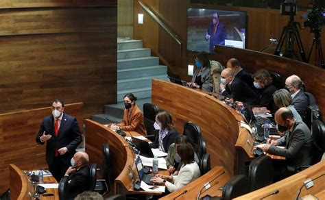 Barb N Y Mallada Enzarzados Por La Crisis Del Pp El Comercio Diario