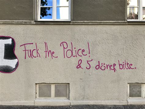 Fuck the Police Döner bitte foto