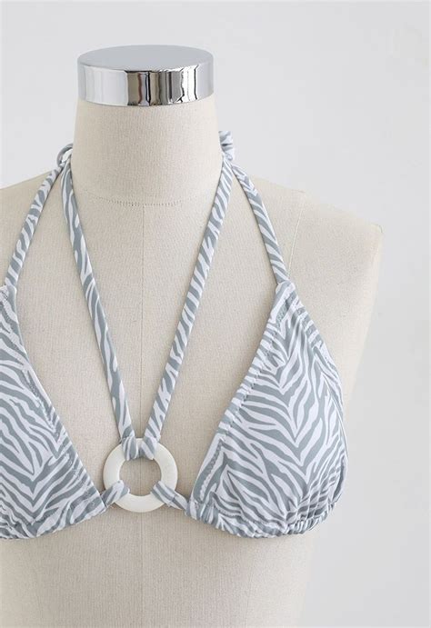 Conjunto De Bikini A Rayas Con Cuello Halter Y Junta T Rica Retro