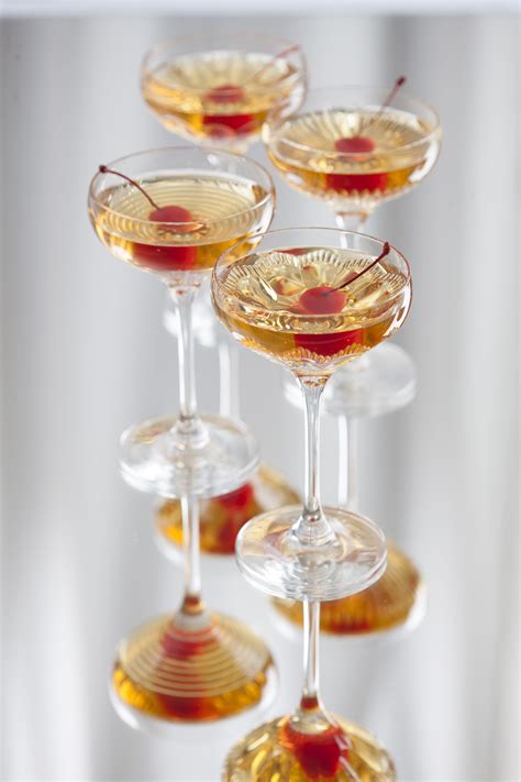 Royalty 10oz Twenty Grand Apple 075ozvodka 025ozchambord