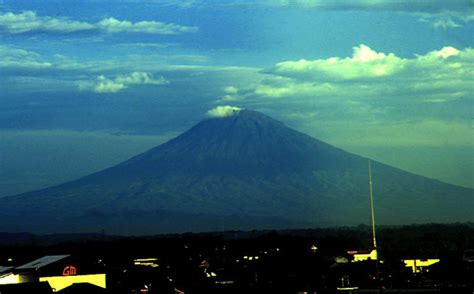 Gunung Sumbing