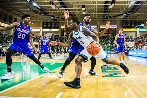 Fgcu Mens Basketball Rides Big Second Half Performance To Victory