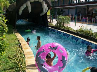 Dumilah Water Park Wahana Air Dan Taman Di Jantung Kota Madiun