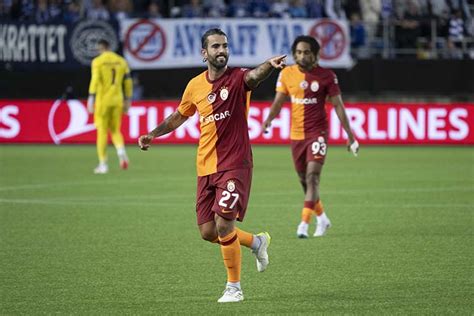 Galatasaray Norveç te son dakika golüyle tur kapısını araladı