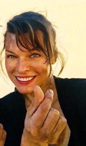 Pin De Simone Em Milla Jovovich Monster Hunter