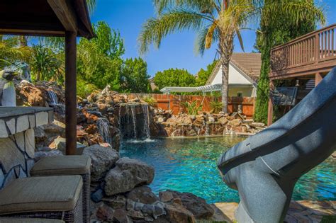 Solar Heated Rocklin Pool Rental - Quality Time Rentals