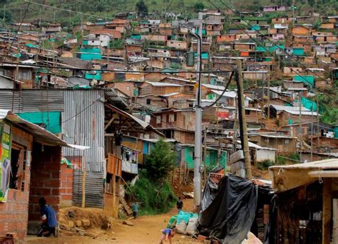 El 24 De Los Hogares De Medellín Aguanta Hambre El Peor Registro En