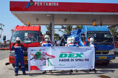 Penyaluran Perdana Pertamina Dex Di Papua Barat Antara Foto