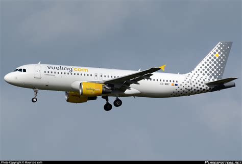 Ec Mby Vueling Airbus A Photo By Maurizio Valli Id