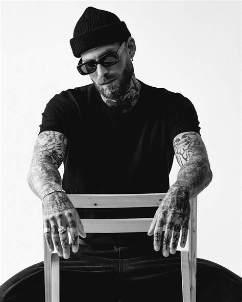 Dan Eitan by Alon Feller.
