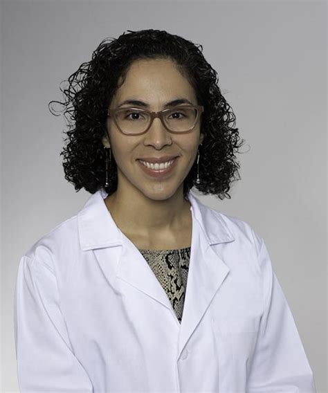 Dr Susana Vargas Pinto Md Danbury Ct Endocrine Surgery Surgical