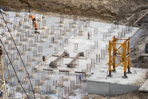 Construcción de un cruce peatonal subterráneo Trabajos preparatorios