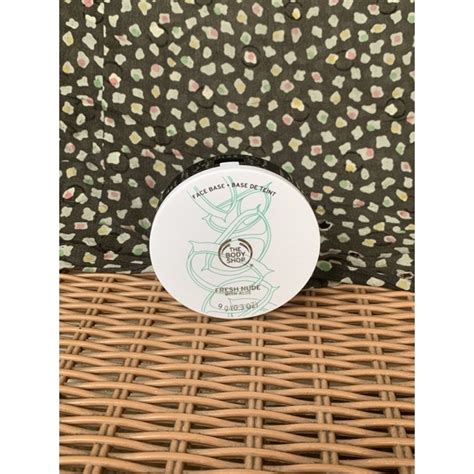 Jual The Body Shop Original Fresh Nude Face Base Powder Foundation Gr Shade Segel Shopee