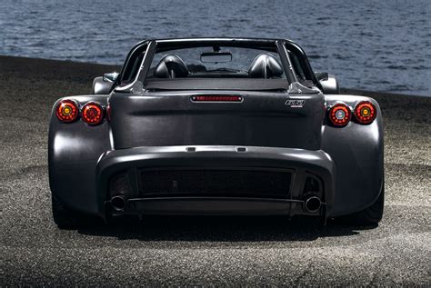 Donkervoort D GTO Bare Naked Carbon Edition