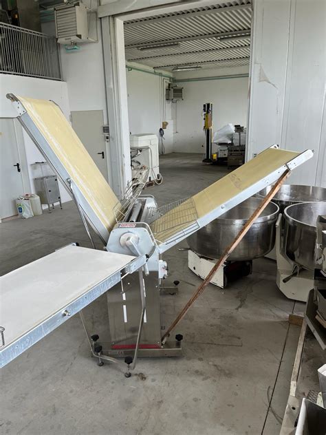 Pietroberto short pizza lamination line Used machines - Exapro