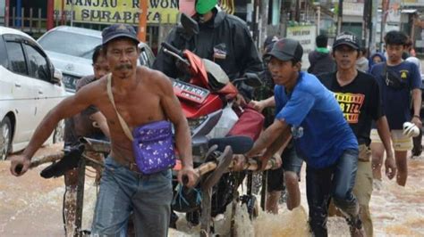 Foto Buat Embung Kali Cakung Dan Tinggikan Tanggul Cegah Banjir Bekasi