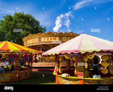 Fairground Games Hi Res Stock Photography And Images Alamy