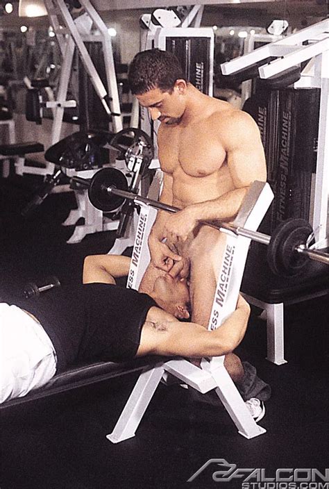 When Gym Bro Is Low On Electrolytes Nudes Totallystraight Nude Pics Org