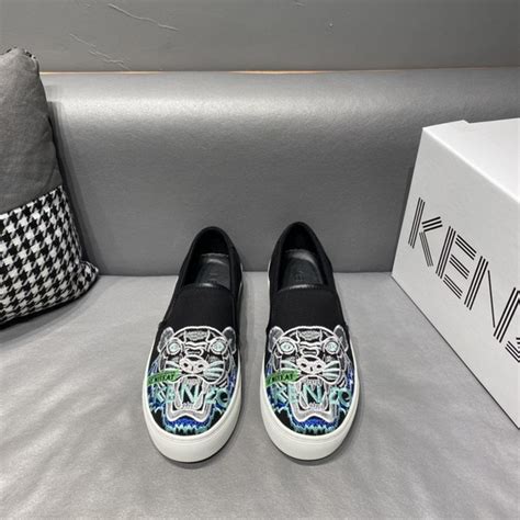 Кроссовки Kenzo - купить с доставкой по выгодным ценам в интернет ...