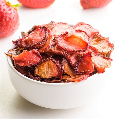 Dried Strawberries 3 Ways (Oven, Microwave, Air Fryer) - Namely Marly