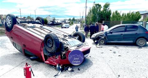 El Calafate Choque Y Espectacular Vuelco Resumen Policial