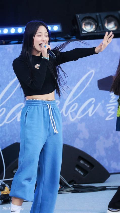 220924 Newjeans Minji Yonsei University Festival Kpopping