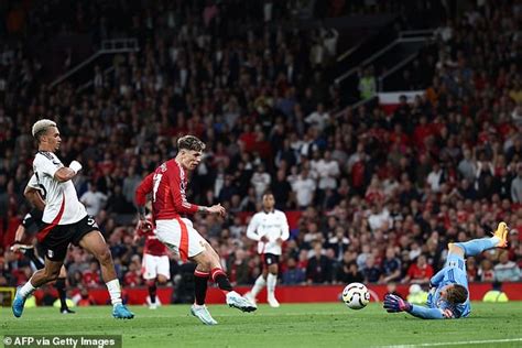 Man United 1 0 Fulham Joshua Zirkzee Strikes Late On Dream Debut To