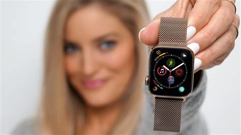 Apple Watch Series Gps Cellular In Offerta Su Amazon It A Meno