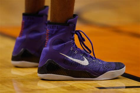 Photos Kobe Bryants Best Sneaker Moments Footwear News