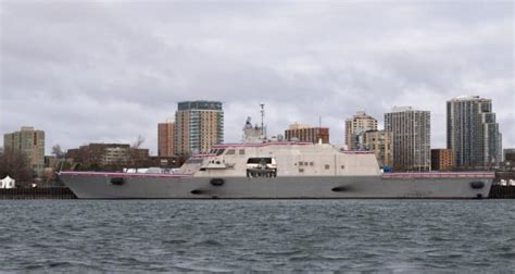 U.S. Navy commissions Freedom-variant LCS, USS Beloit (LCS 29) - Naval News