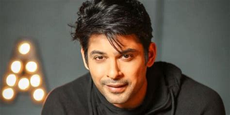 Breaking Bigg Boss 13 Winner Sidharth Shukla Passes Away At 40 Due To