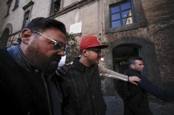 Geolier Targa Dal Comune Di Napoli Il Sindaco Plaudo Alla Tua