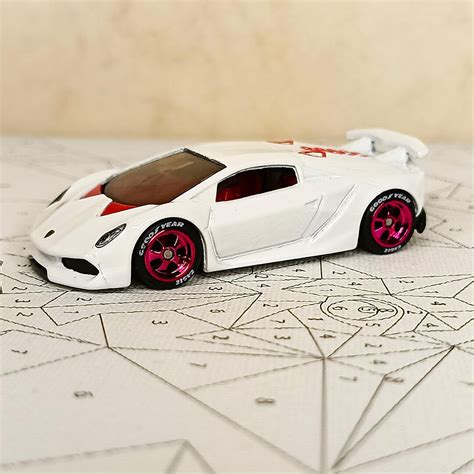 Hot Wheels Lamborghini Sesto Elemento Custom With Real Rubber Tires 1 64 Scale Model For Car