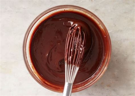 How To Melt Chocolate 3 Easy Ways Artofit