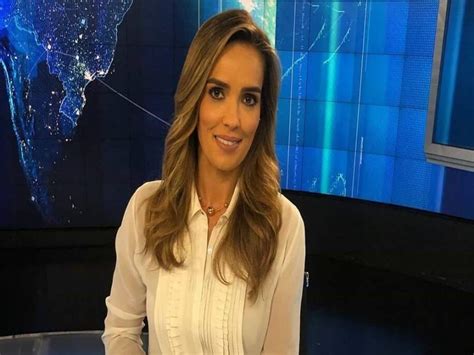 SBT Acaba Telejornal E Demite Analice Nicolau E Karyn Bravo Folha