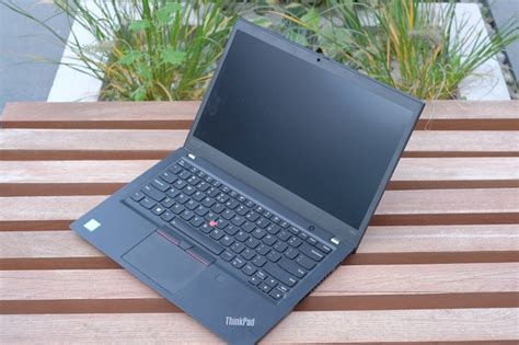 Lenovo ThinkPad T490s – test - Geekweek w INTERIA.PL