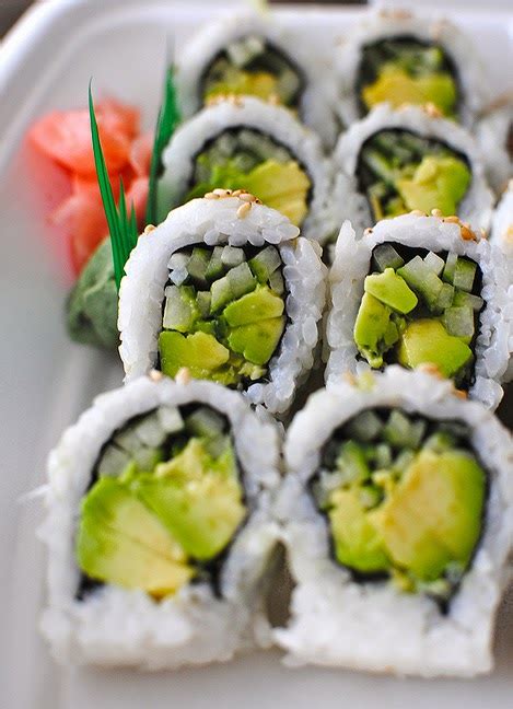 Avocado Roll Sushi Recipe