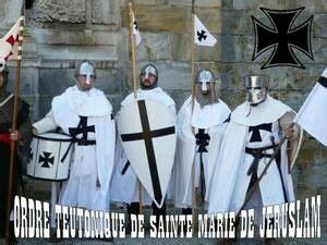 Pin By Lebraud Eric On Moyen Age Ordre Teutonique Knights Templar