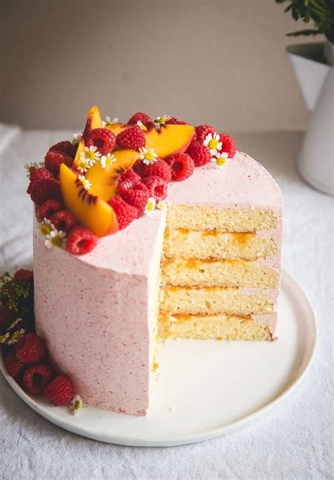 15 Deliciously Fruity Cake Recipes For Spring