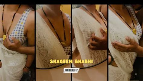 Bhabhi Ko Chudwaane Ka Shaq Tha Aur Hume Chodna Aata Tha Seduce Homemade Porn Xhamster