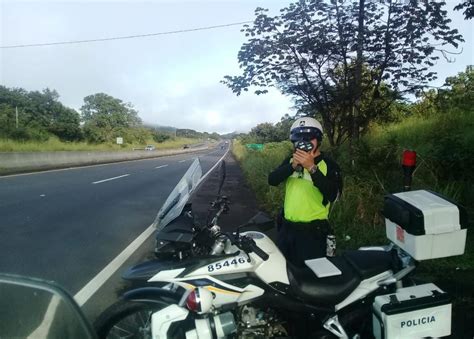 Policía Nacional on Twitter Nos mantenemos apostados a lo largo y