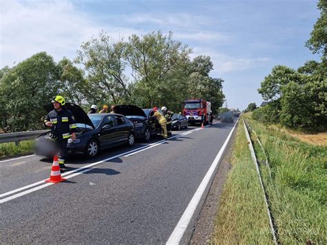 Zderzenie Czterech Aut Na Dk Nr W Buszkowie W Powiecie Bydgoskim