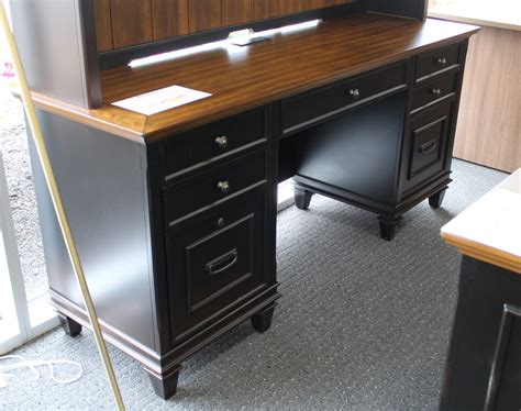 Office Source Refined Collection Double Pedestal Desk W Credenza 71