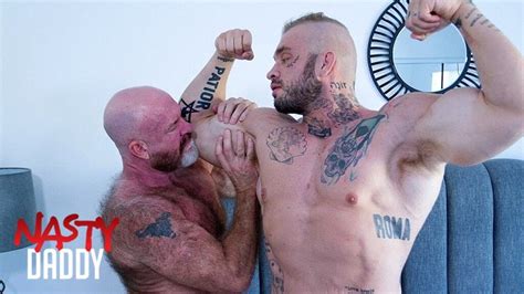Nastydaddy Gay Muscled Davin Strong Bottoms For Hunk Daddy Mack Austin