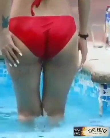 Roter Bikini XHamster