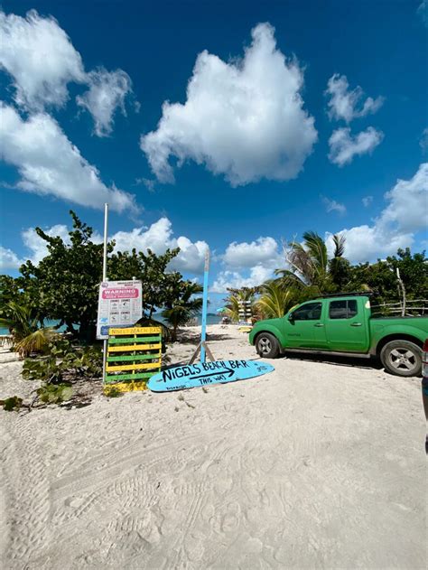 9 Jaw-Dropping Tortola Beaches: A Tortola Beach Guide - laaurenjade