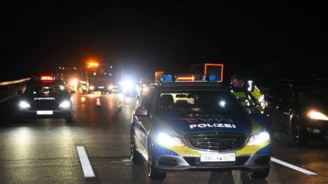 Fotos Viernheim Unfall Auf A Mit Drei Fahrzeugen Mindestens Eine