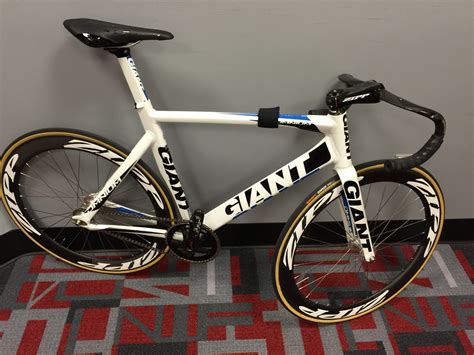 2014 Giant Omnium