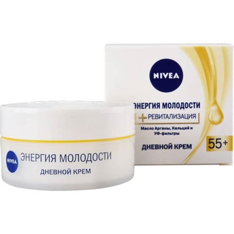 10 лучших кремов для лица после 60 лет